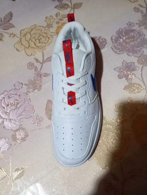 Продам новые кроссовки размер 43 - частное объявление в Тюмень