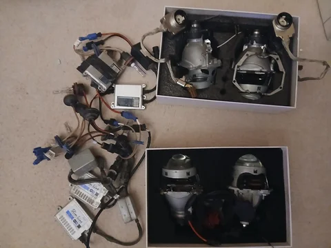 Автосвет ксенон Bi-led линзы Hella 3R с комплектующими - Для ВАЗ в Тюмень