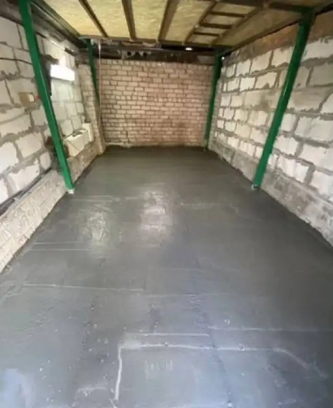 Продам гараж с двумя этажами в кооперативе Уралец - Гаражи и машиноместа (Недвижимость) в Тюмень