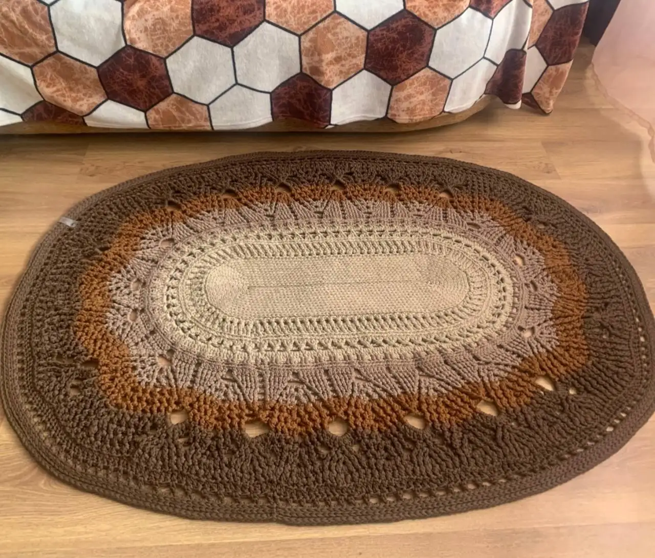 Овальный ковер ручной работы - Для дома и дачи в Тюмень