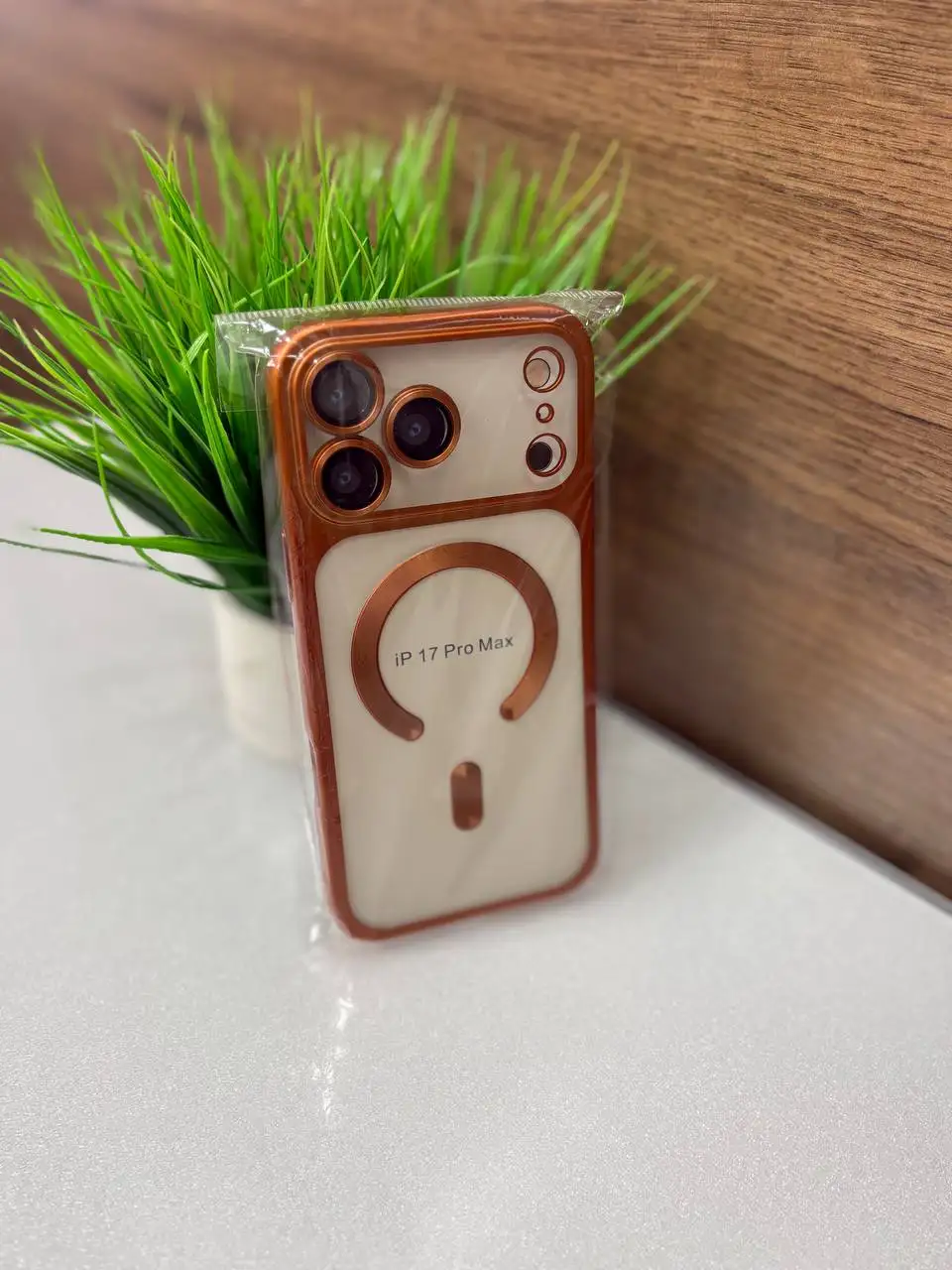 Чехлы на iPhone 17 pro max и 17 pro в наличии - Аксессуары для телефонов (Электроника) в Тюмень