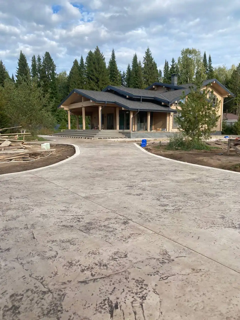 Услуги по укладке печатного бетона - Строительство и ремонт (Услуги) в Тюмень