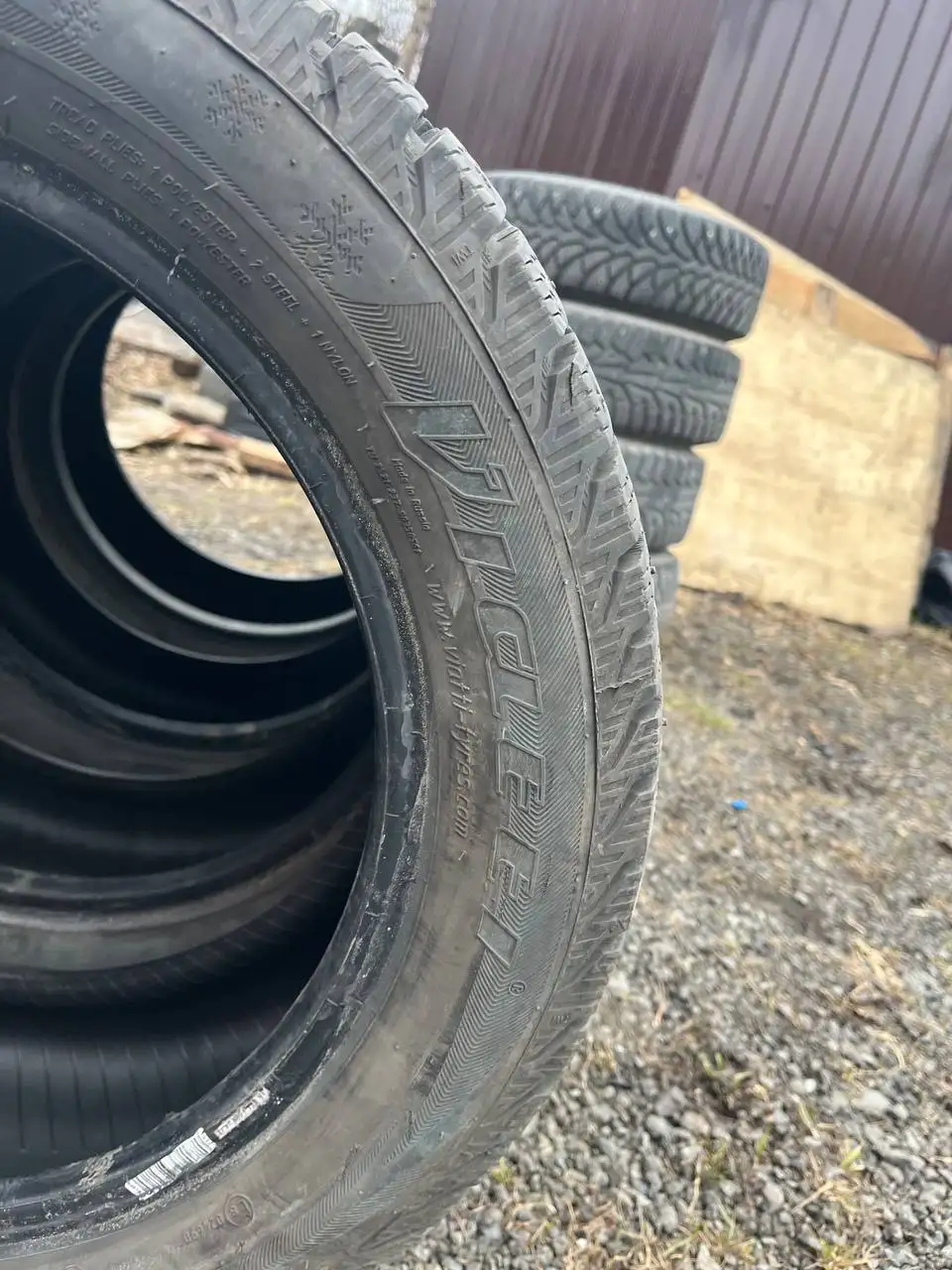 Продажа зимней резины Viatti Brina Nordico 195/50 R15 - Шины и диски (Авто) в Тюмень