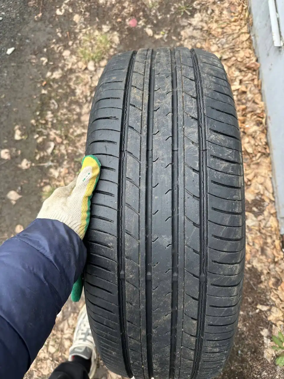 Продажа резины Yokohama Geolandar G98 235/65 R17 - Шины и диски (Авто) в Тюмень
