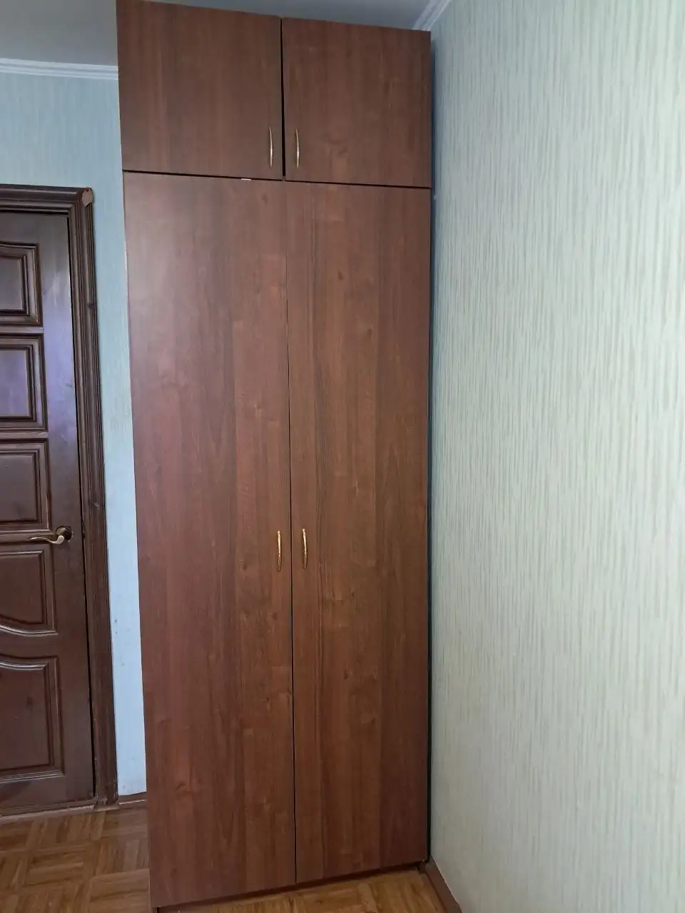 Продам платяной двустворчатый шкаф 80x240 см - Мебель (Для дома и дачи) в Тюмень