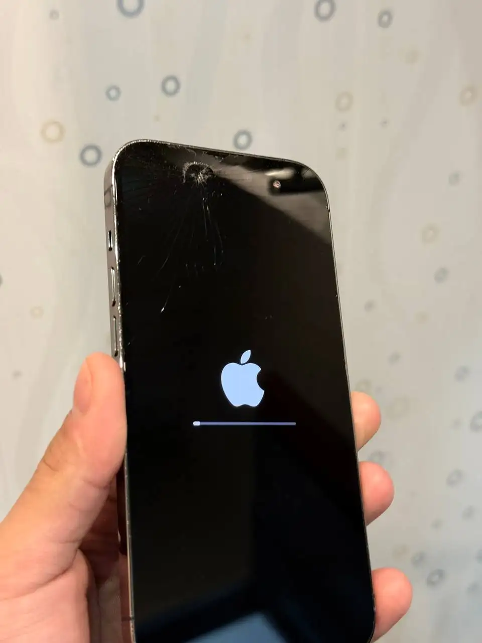 iPhone 14 Pro 256GB - 28000 - Электроника в Тюмень