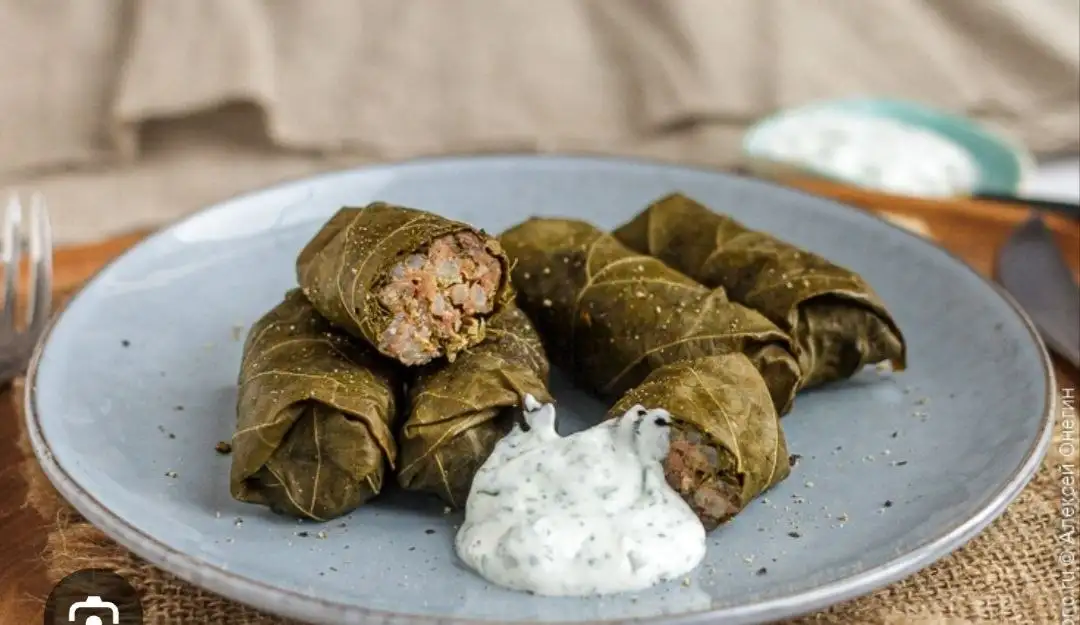 Листья винограда для долмы - Овощи и фрукты (Продукты питания) в Комарово