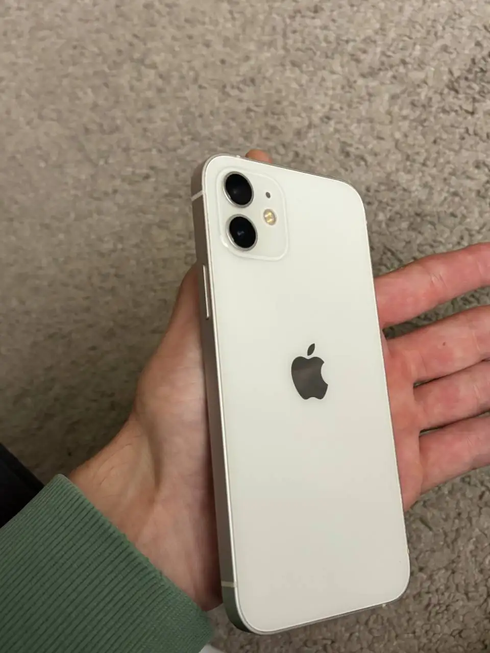 iPhone 12 128GB с 79% АКБ - Телефоны (Электроника) в Тюмень