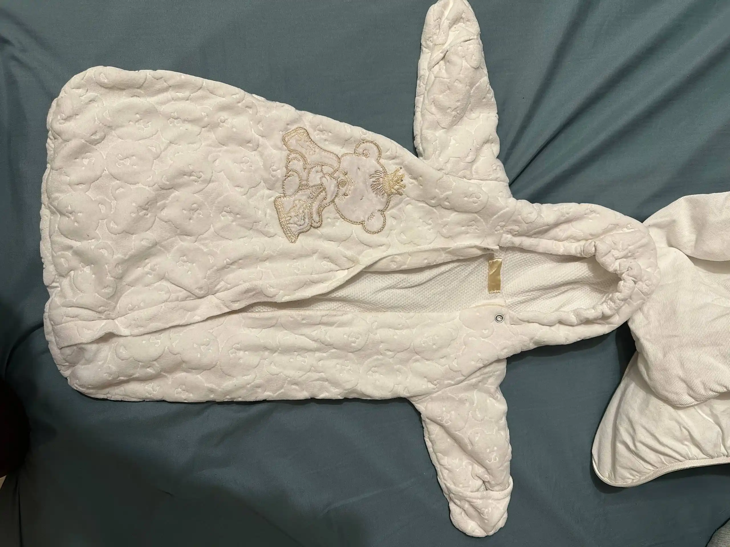 Конверт на выписку с костюмом