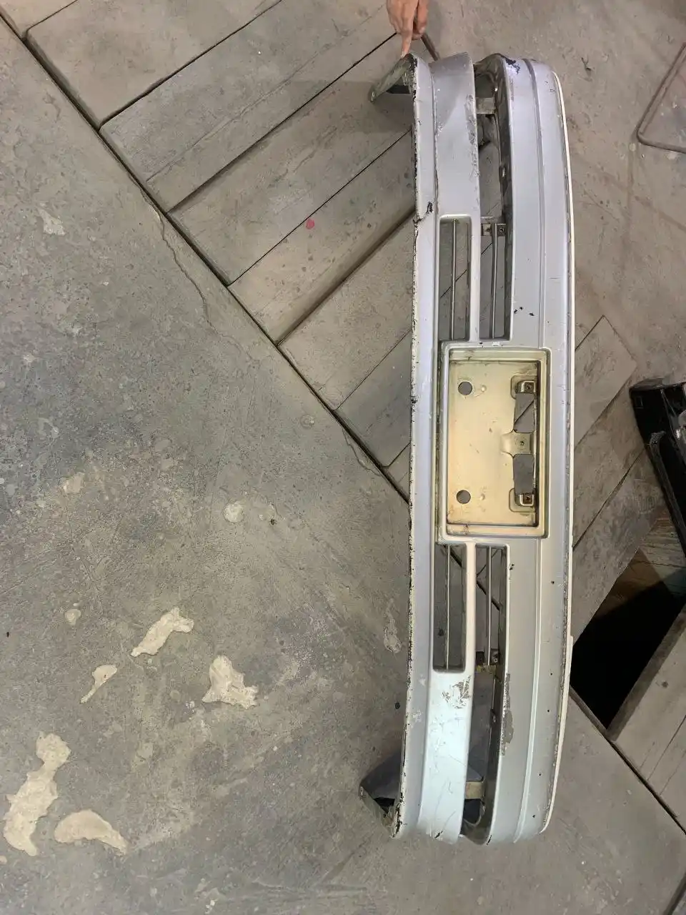 Продам бамперы Camry 40 и Crown 155