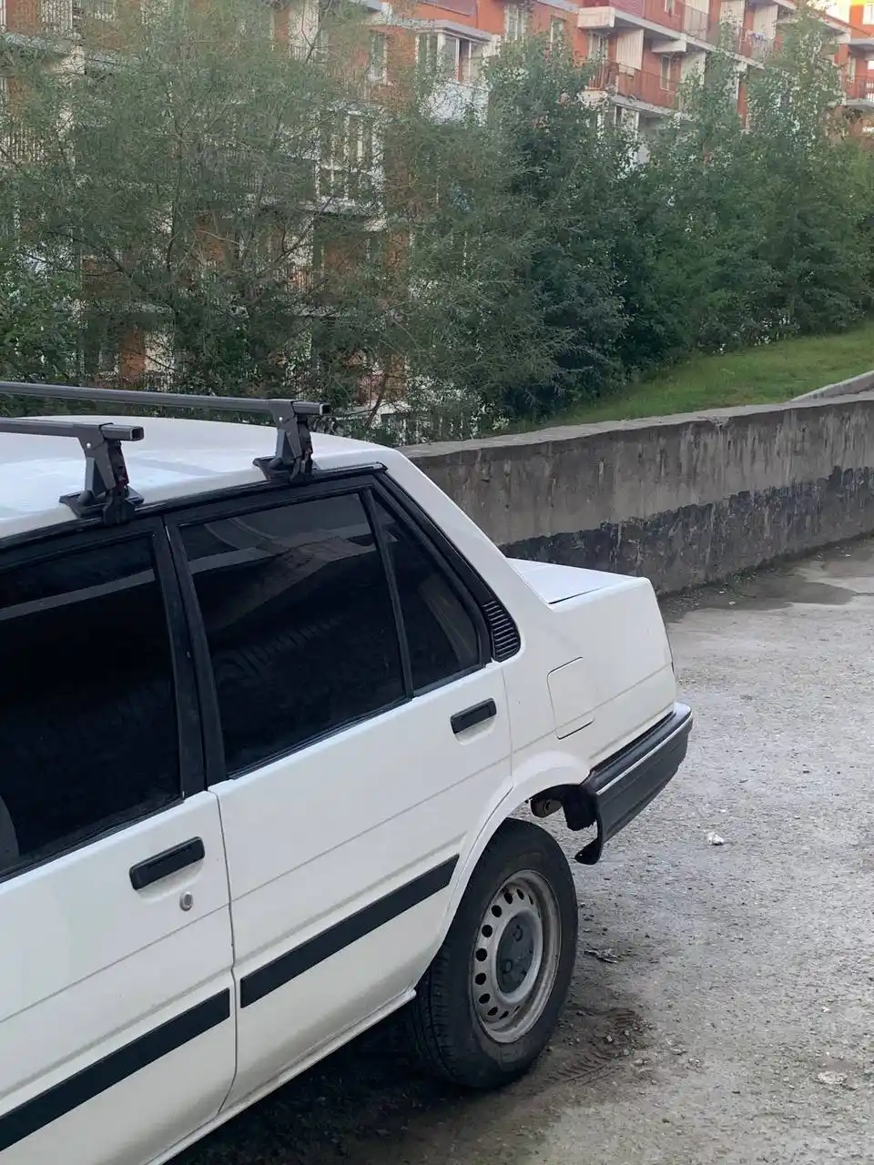 Toyota Corolla 80 1987