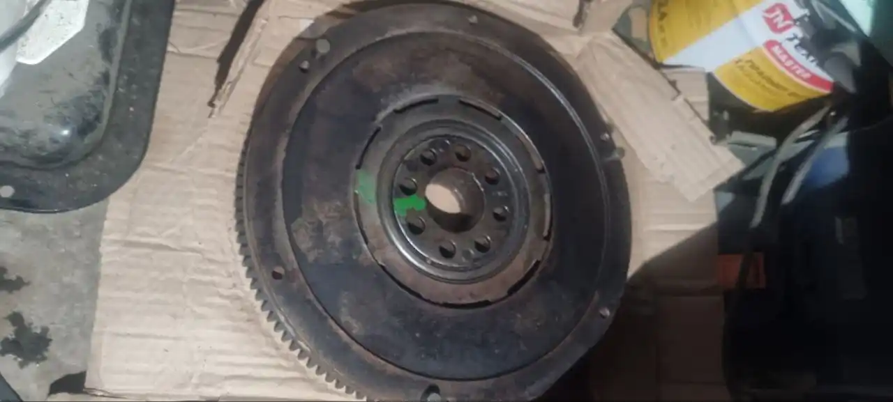 Маховик 2х массовый Е32 М30 - Запчасти в Иркутск