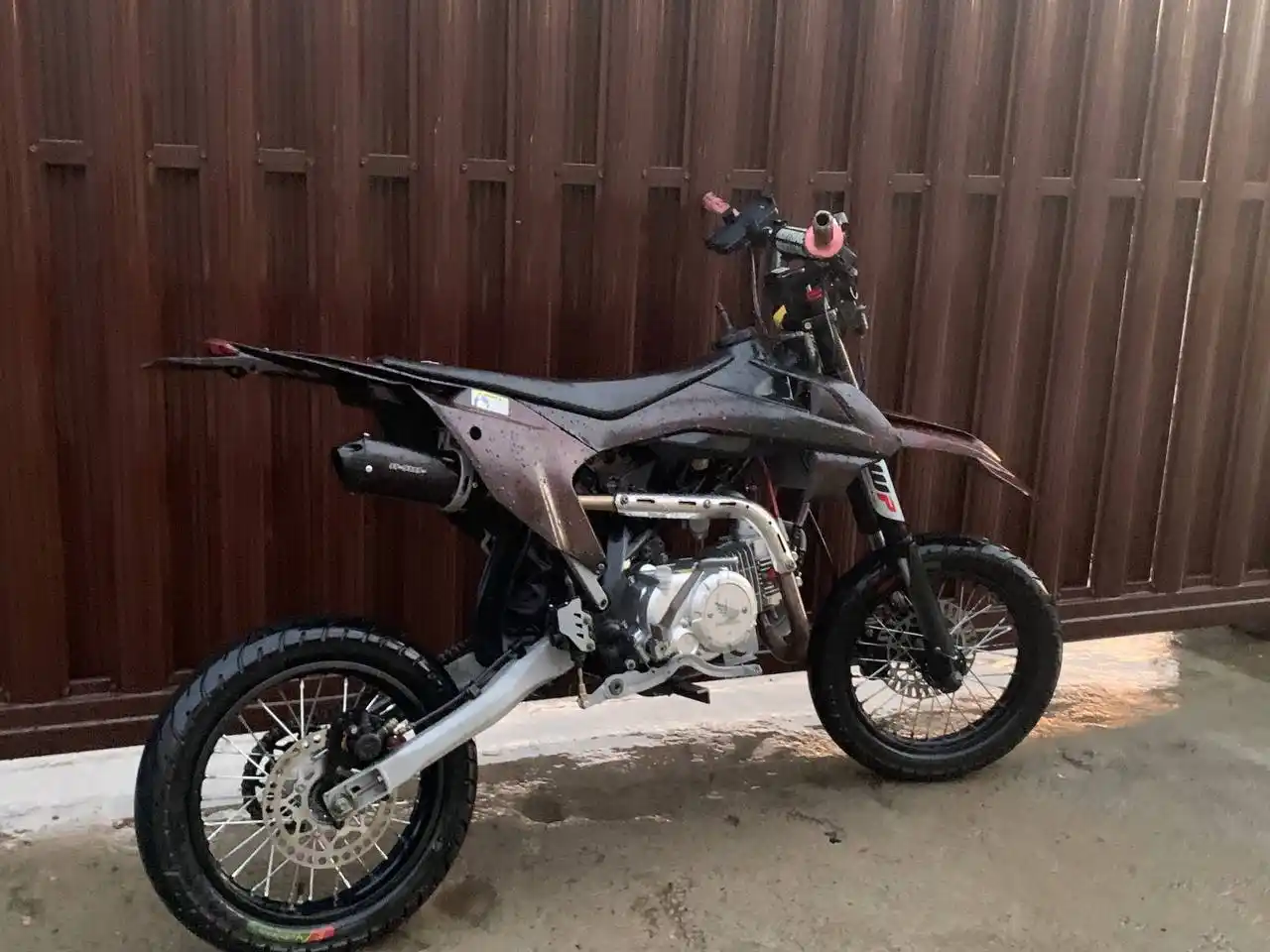 Продам отличный питбайк