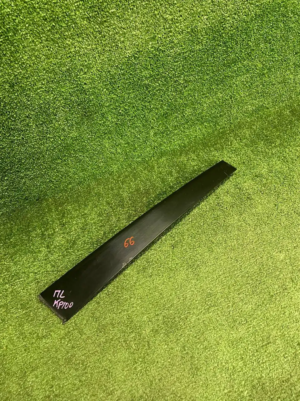 Молдинги лобовых стекол и дверей креста 90/100