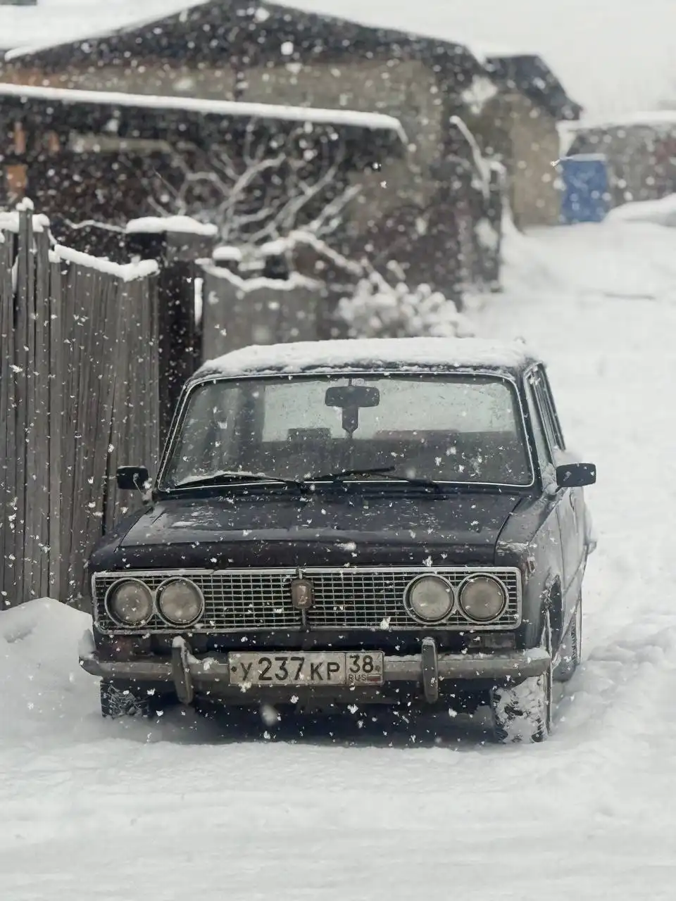 Продам ВАЗ 2103