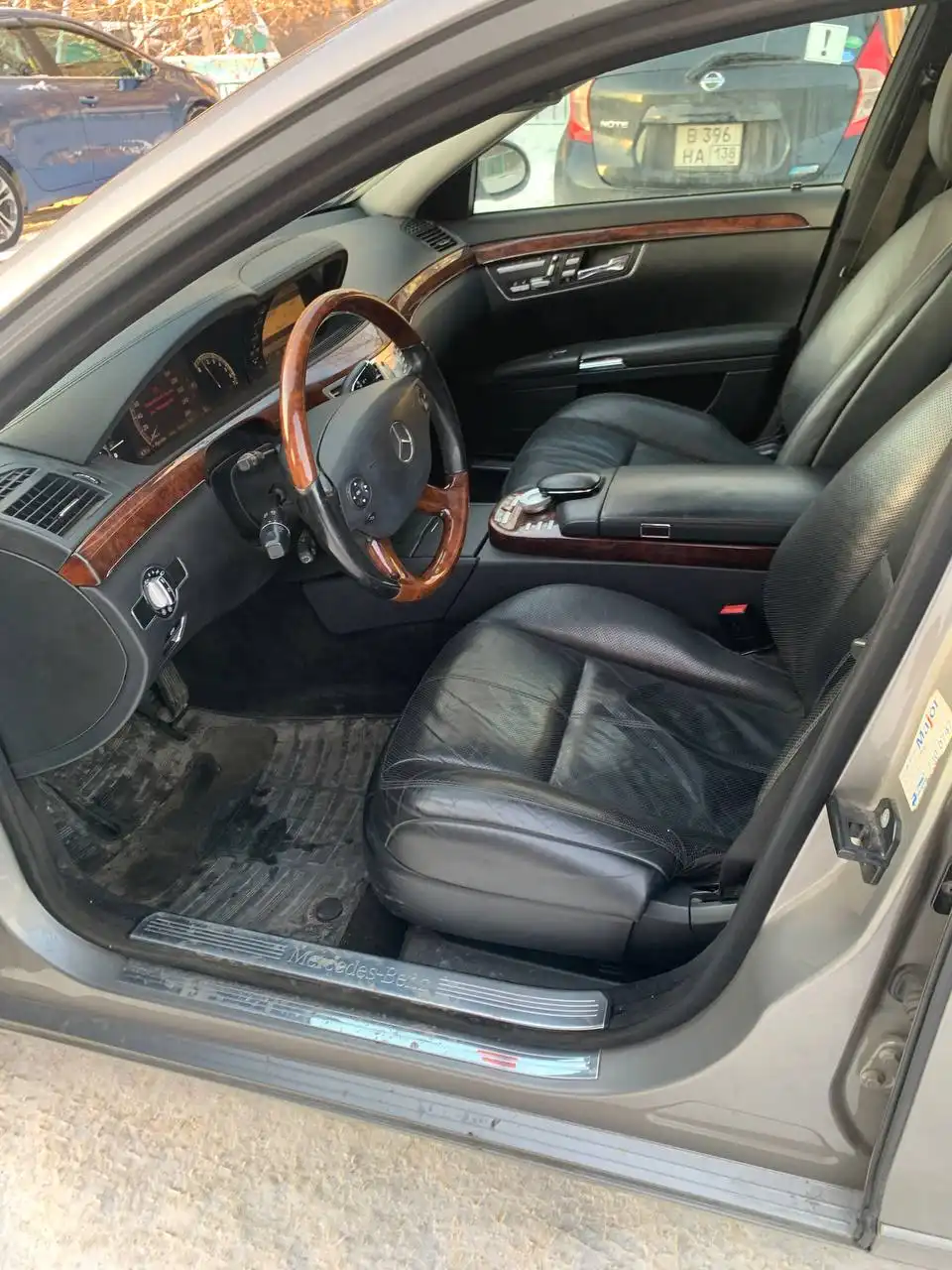 Продажа автомобиля 2008 года с пробегом 177 500 км