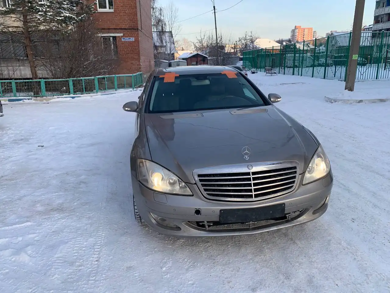 Продажа автомобиля 2008 года с пробегом 177 500 км