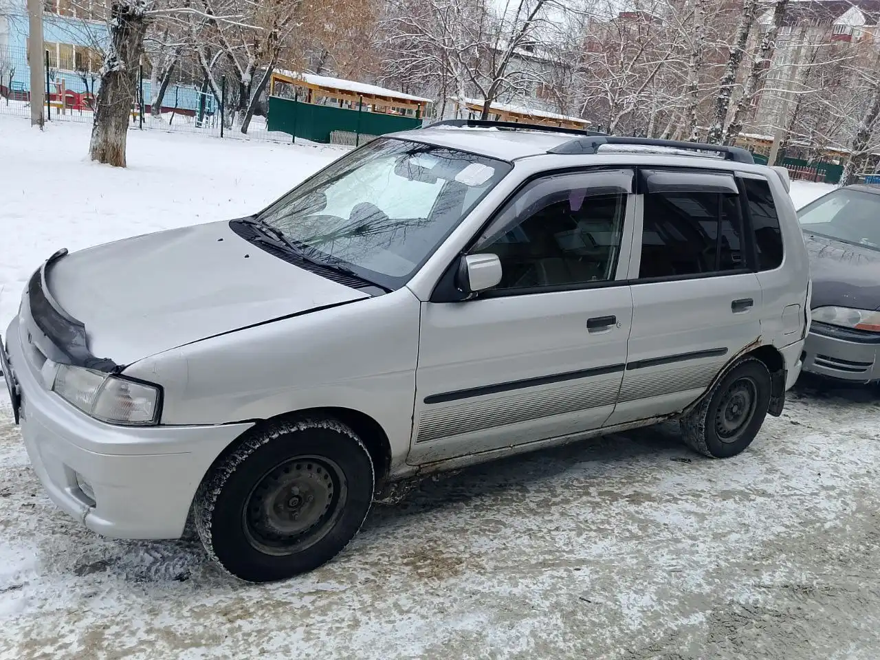 Продам автомобиль на полном ходу с сигнализацией