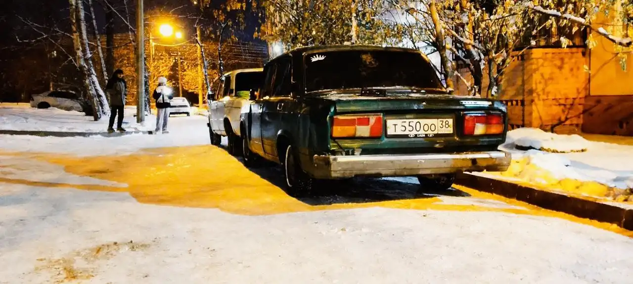 ВАЗ 2105 1998 года выпуска