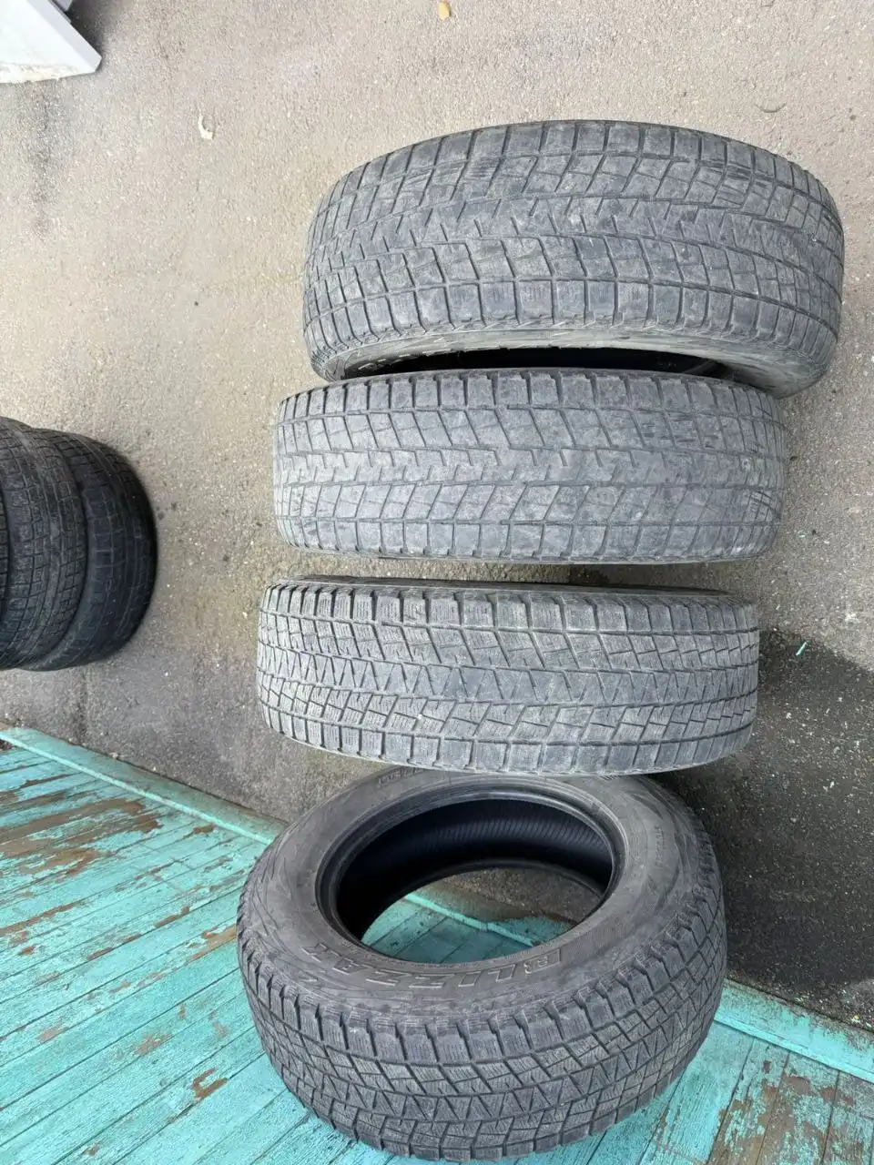 Продажа автомобильных шин и дисков в Иркутске
