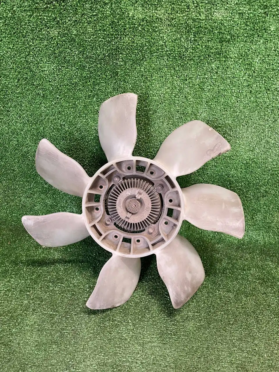 Запчасти на маркообразные автомобили