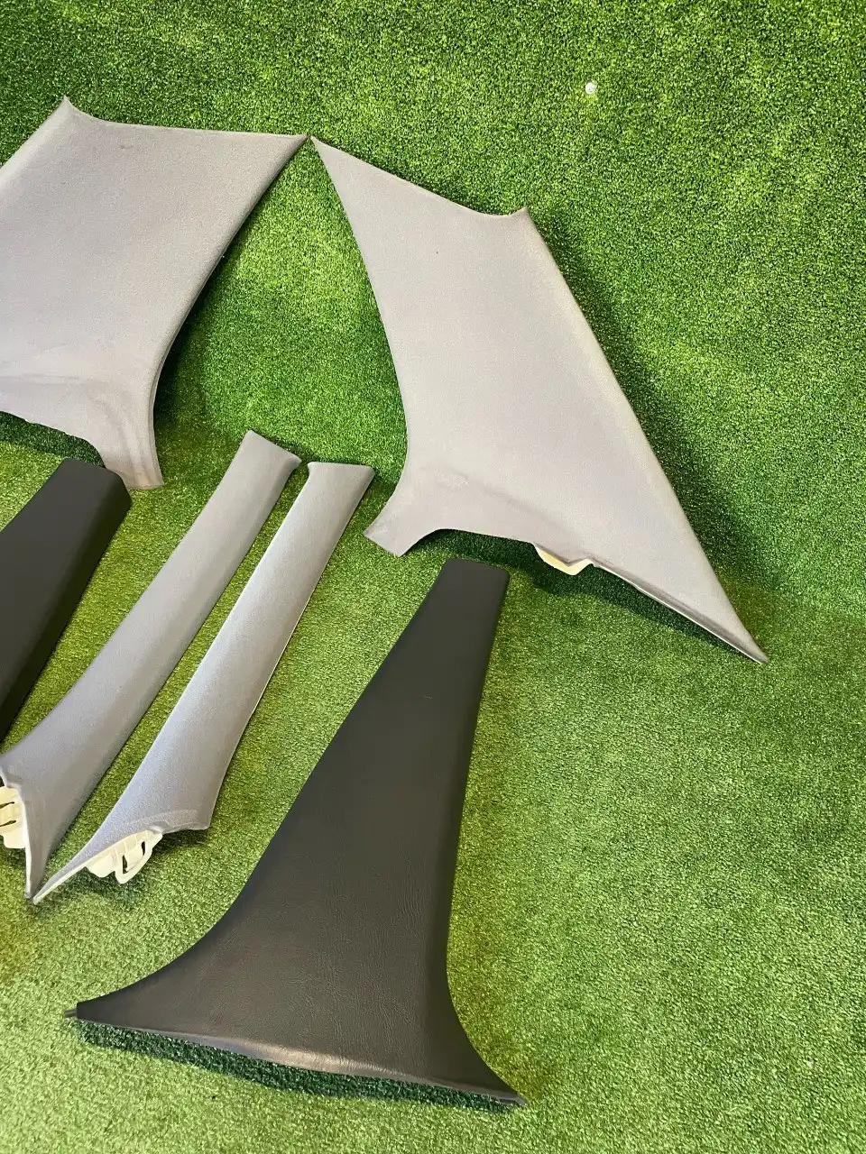 Обшивки стоек для автомобиля Чайзер 100 TourerS