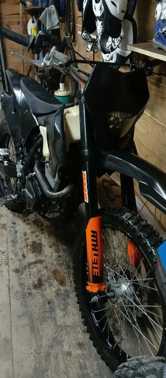 Продажа мотоцикла REGULMOTO ATHLETE 300