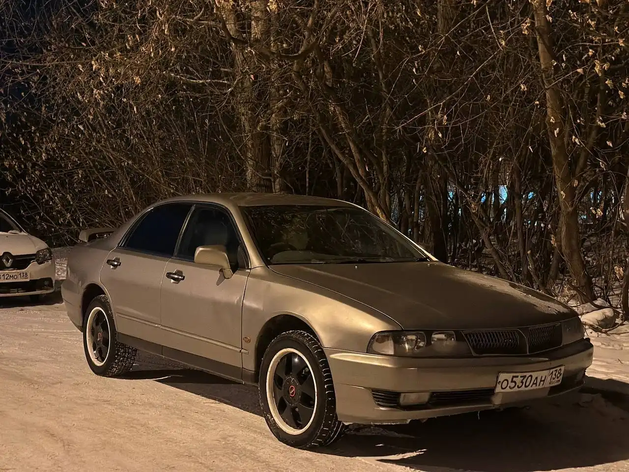 Продажа Mitsubishi Diamante 2000 года