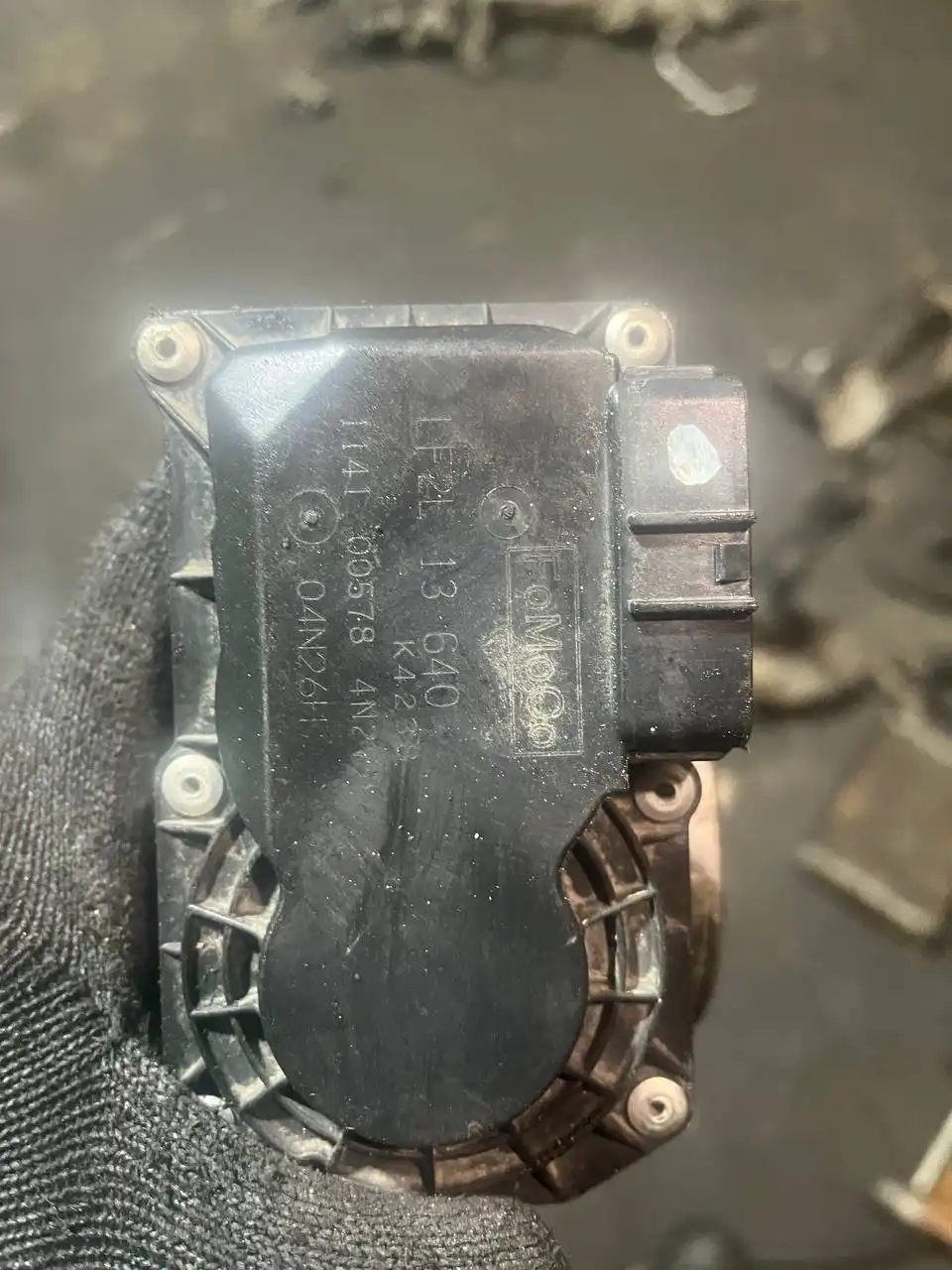 Запчасти для Mazda 2.5 л