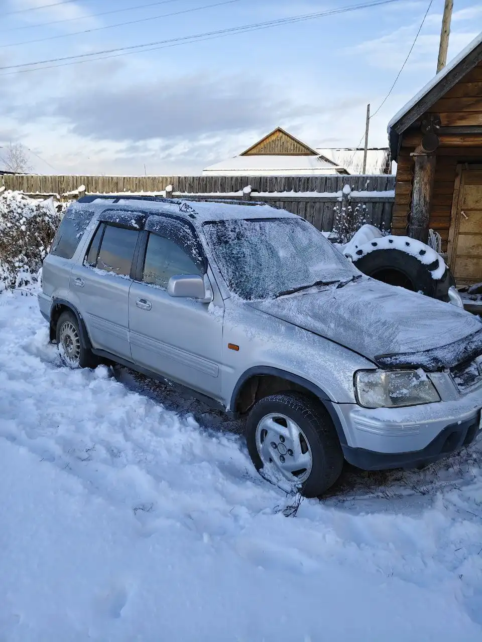 Продажа Honda CR-V 1998 года