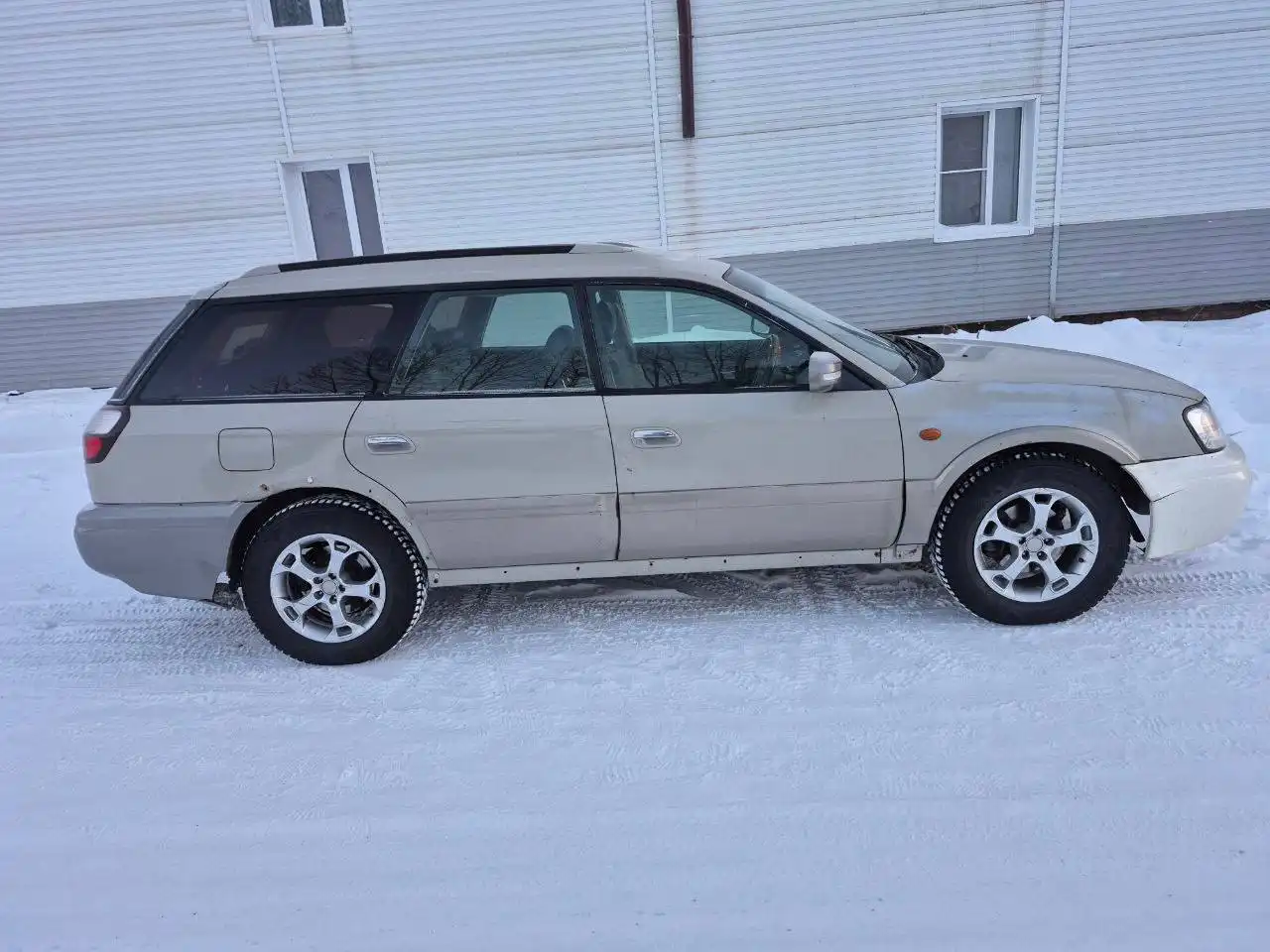 Машина на полном ходу