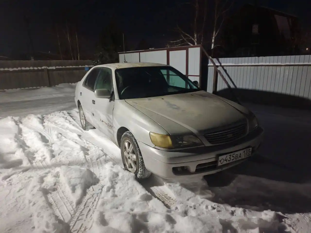 Продажа автомобиля 2000 года выпуска