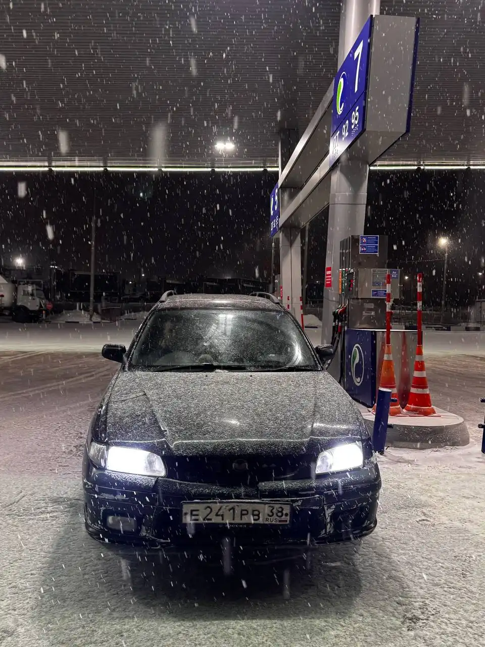 Продажа Mazda Capella 2000 года