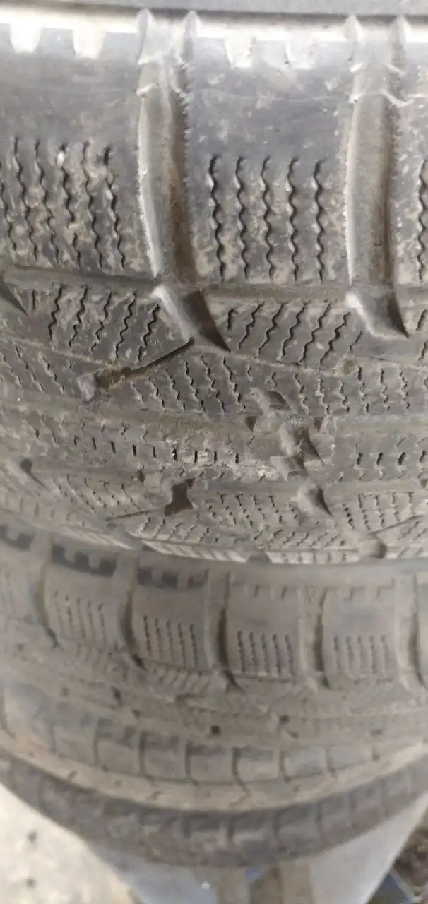 Продам японскую резину 165/60 R14