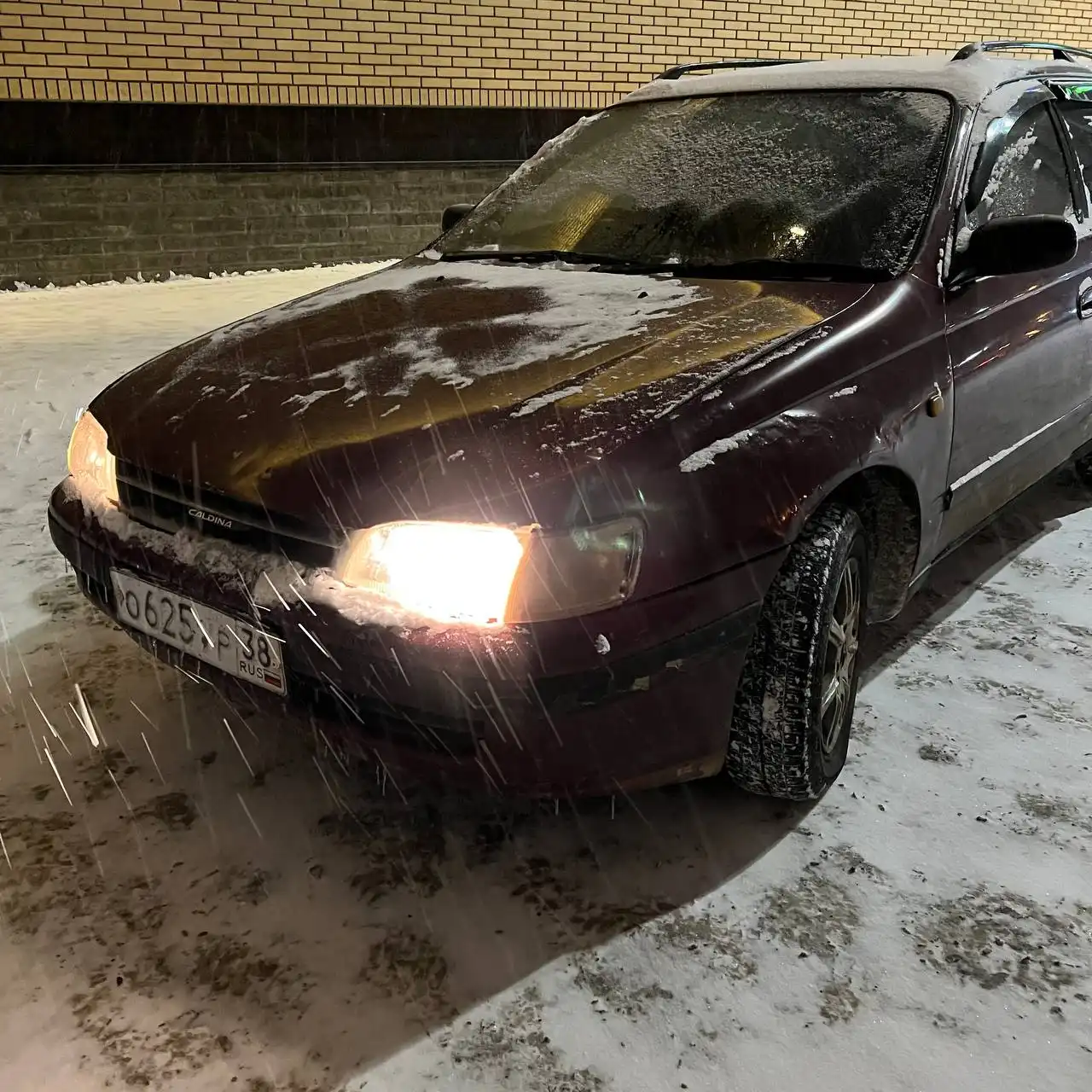 Срочная продажа автомобиля 4WD, автомат, 2.0л