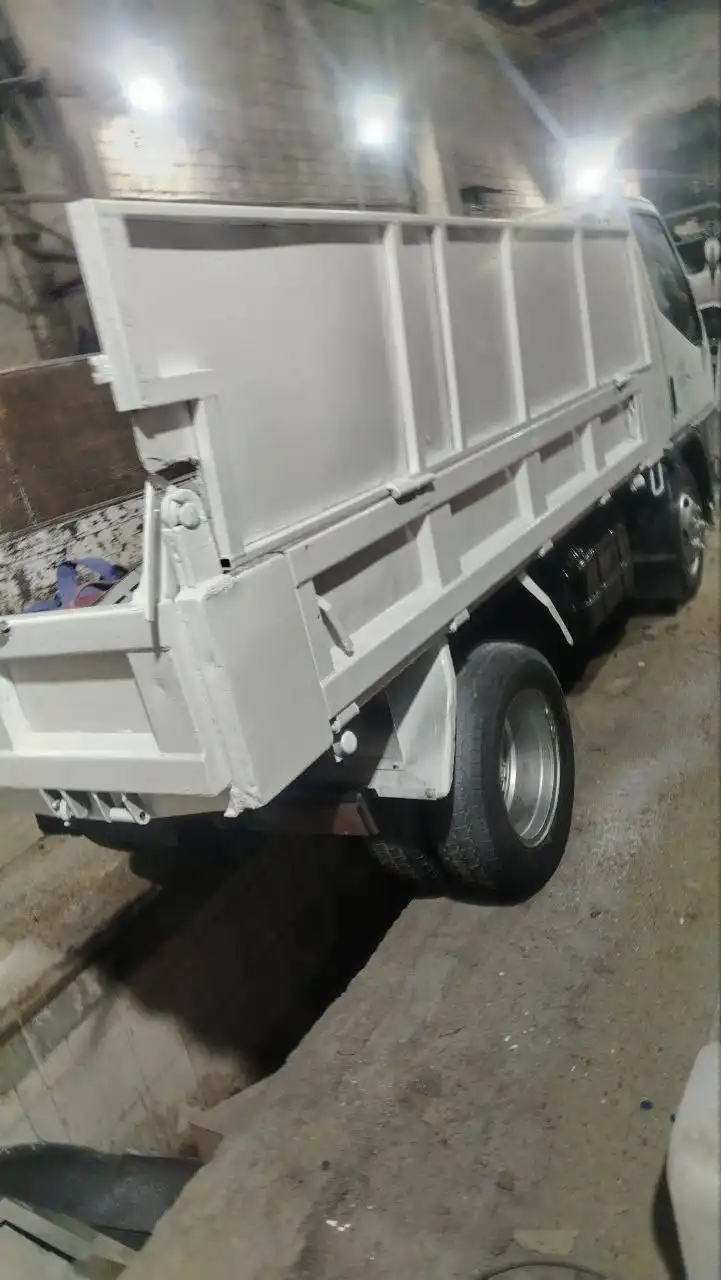 Автомобиль ВАЗ 2104 1994 года