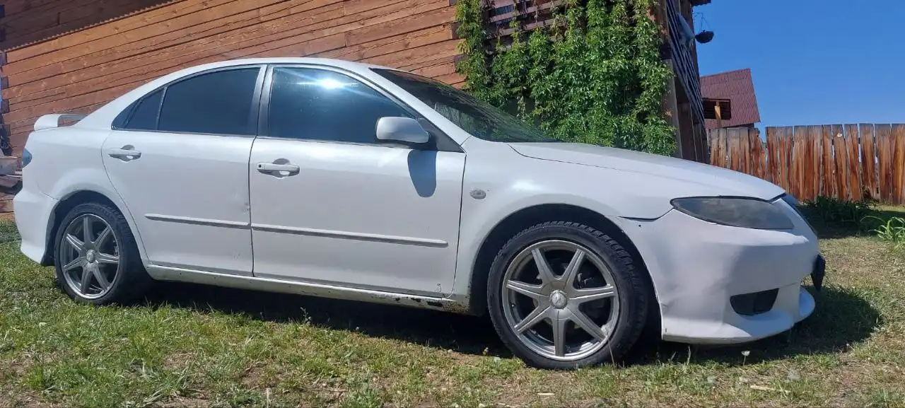 Мазда Атенза 2002 года