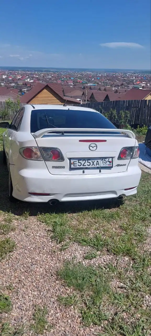 Мазда Атенза 2002 года