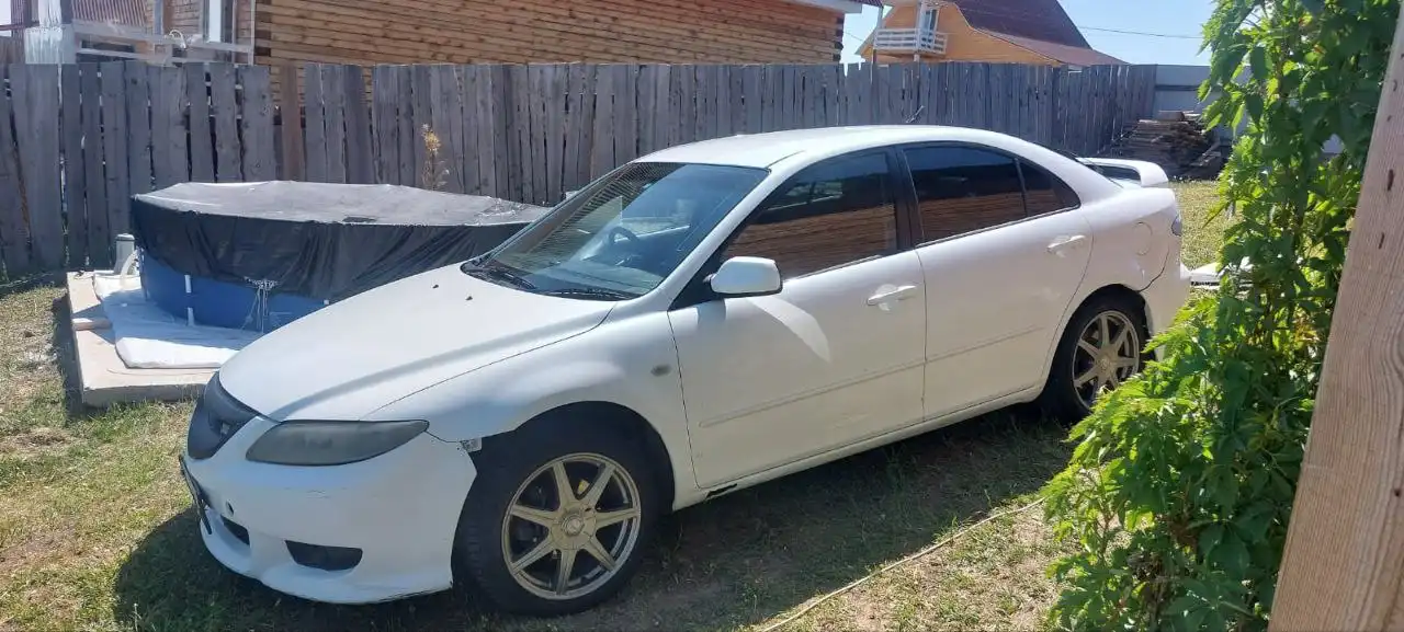 Мазда Атенза 2002 года