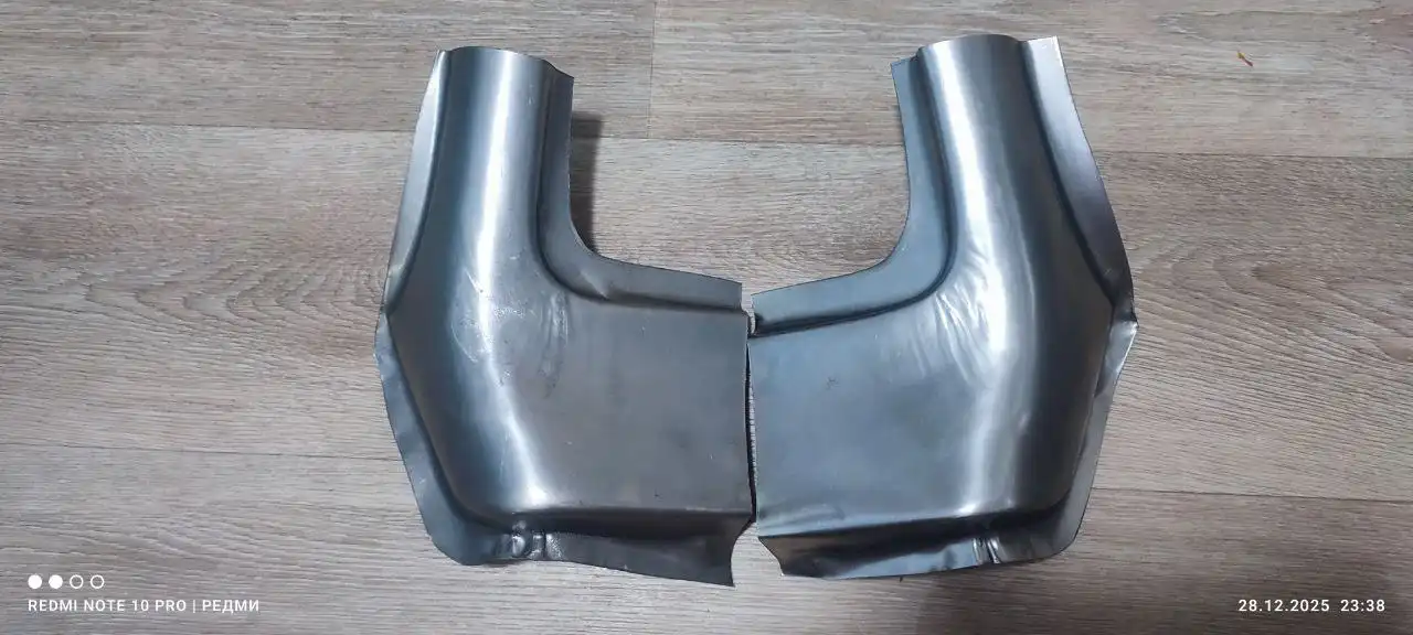 Продам нижние углы лобового стекла 2109-2114