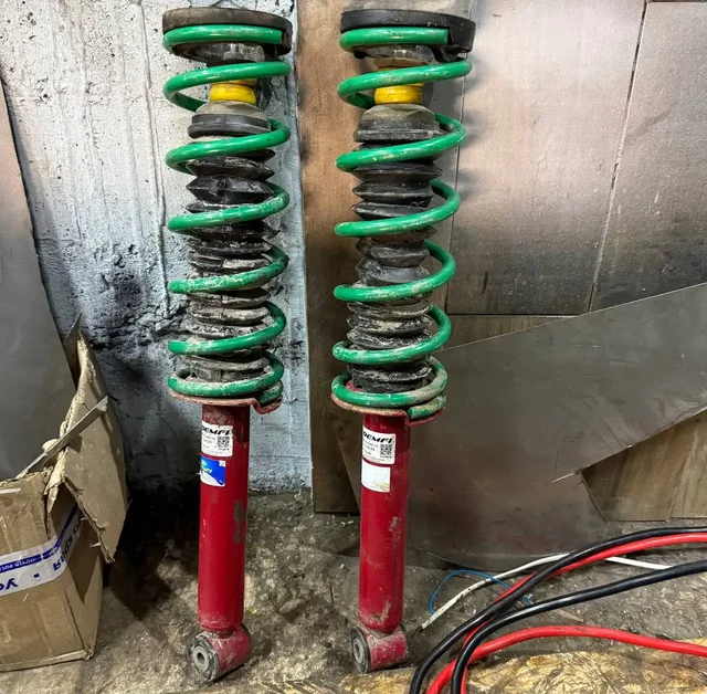 Стойки демпферные для Приоры - Запчасти в Иркутск