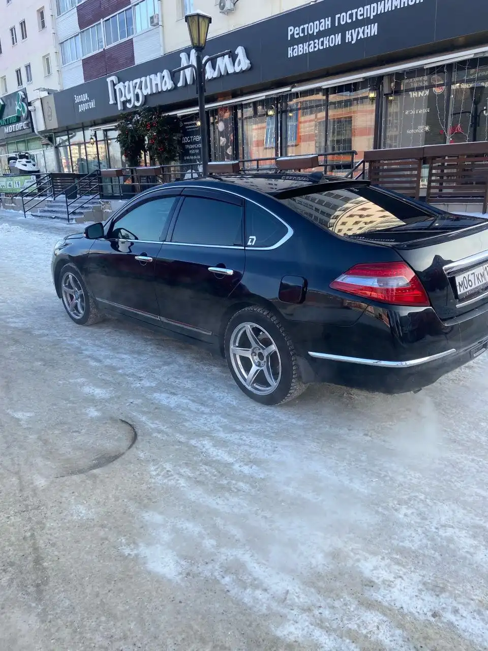 Автомобиль 2010 года в отличном состоянии