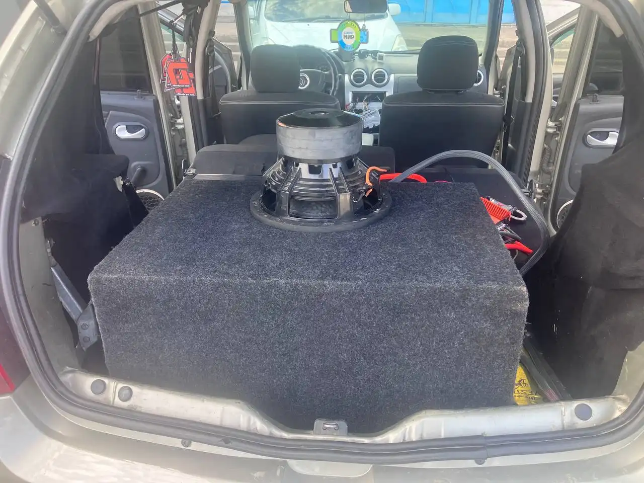 Продажа автомобилей Усь аура веном и блин феникс 12