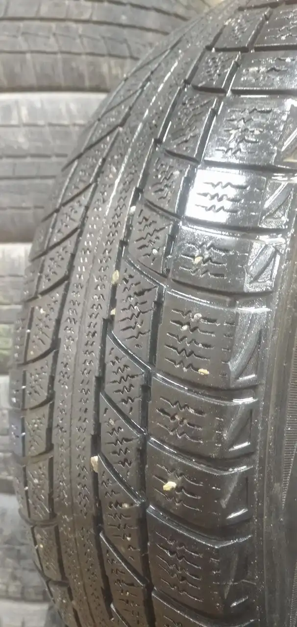 Зимние шины 225/65 R17