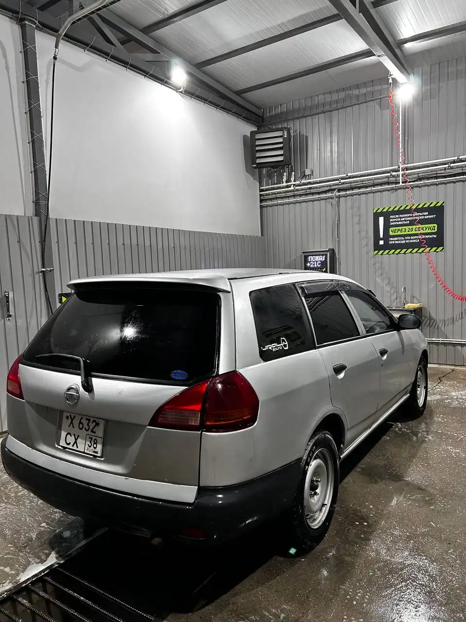 Продажа автомобиля NISSAN AD 2002 года - Легковые автомобили (Авто) в Иркутск