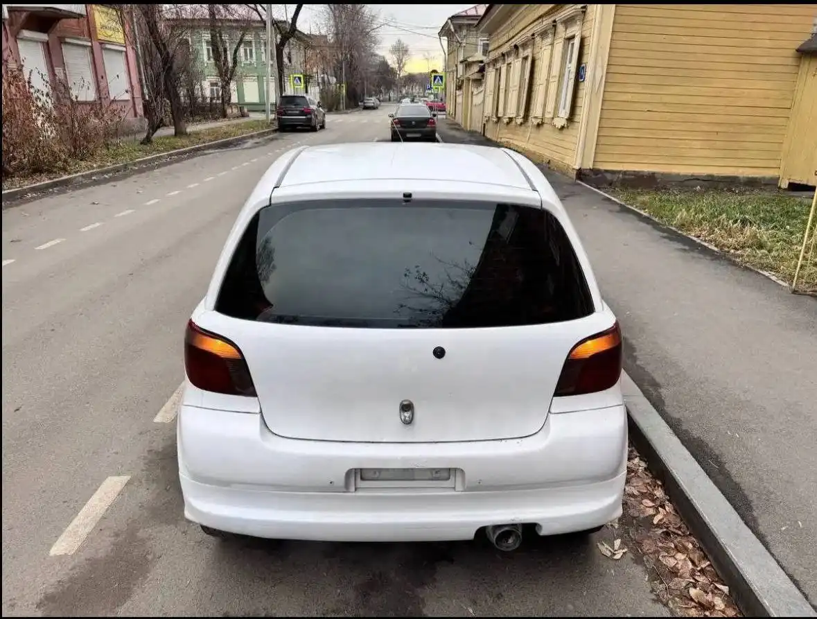 Toyota Vitz 1999 года с АКПП - Легковые автомобили (Авто) в Иркутск