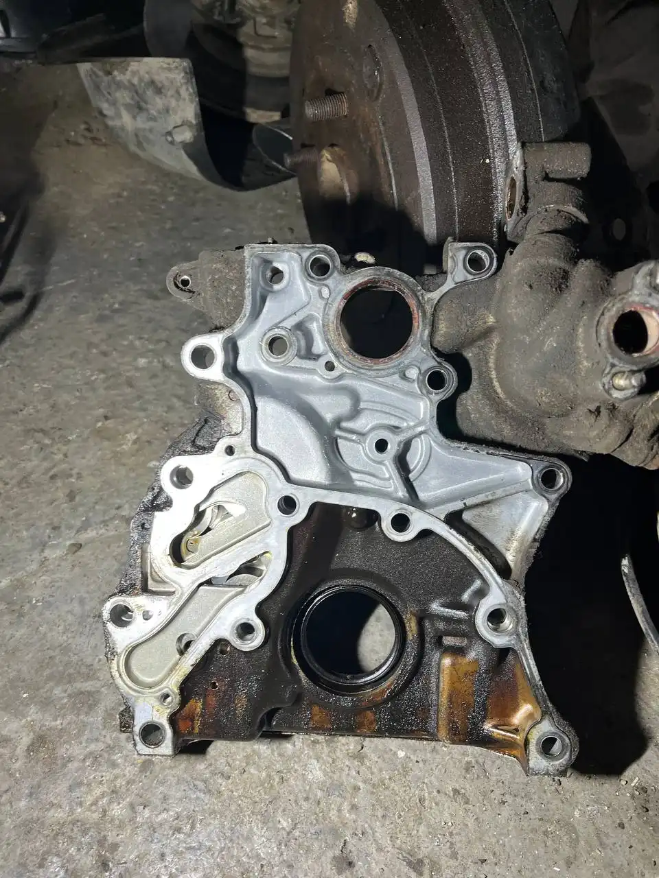 Продам лобовины 1g fe - Кузовные детали (Запчасти) в Иркутск