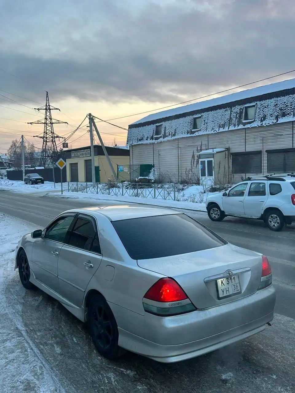 Продажа автомобиля BMW с двигателем 2 литра - Авто в Иркутск