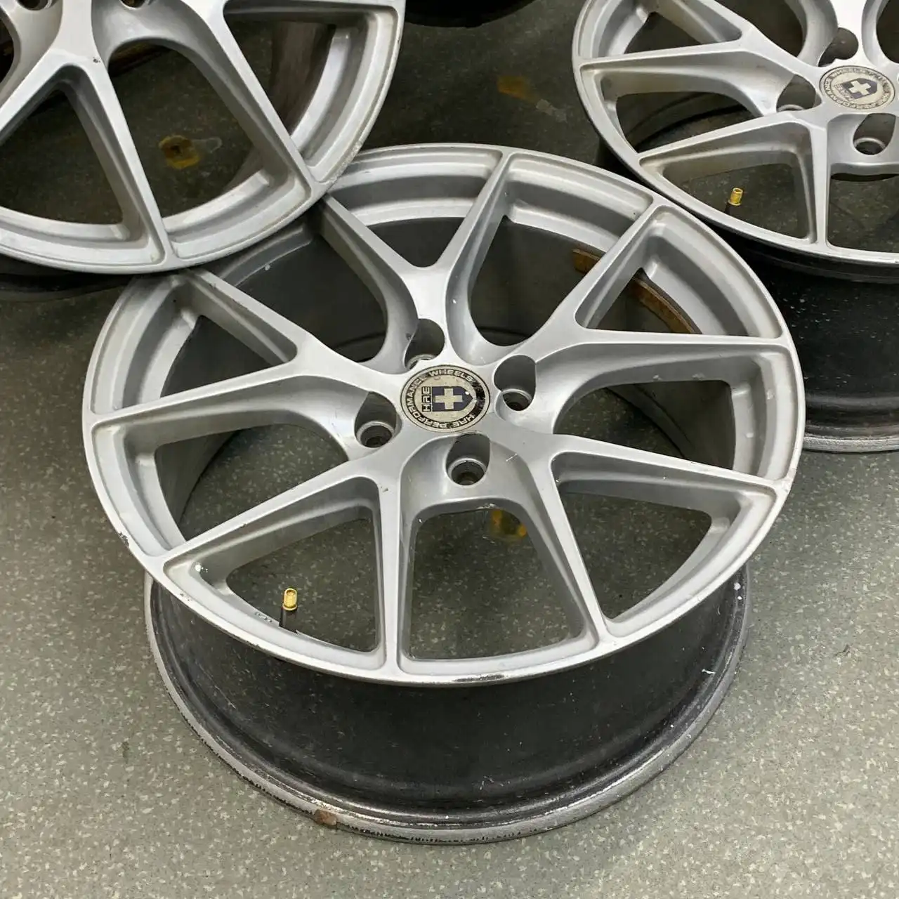 Диски r17 4×100 7,5j et 40 в Ангарске - Запчасти (Авто) в Ангарск