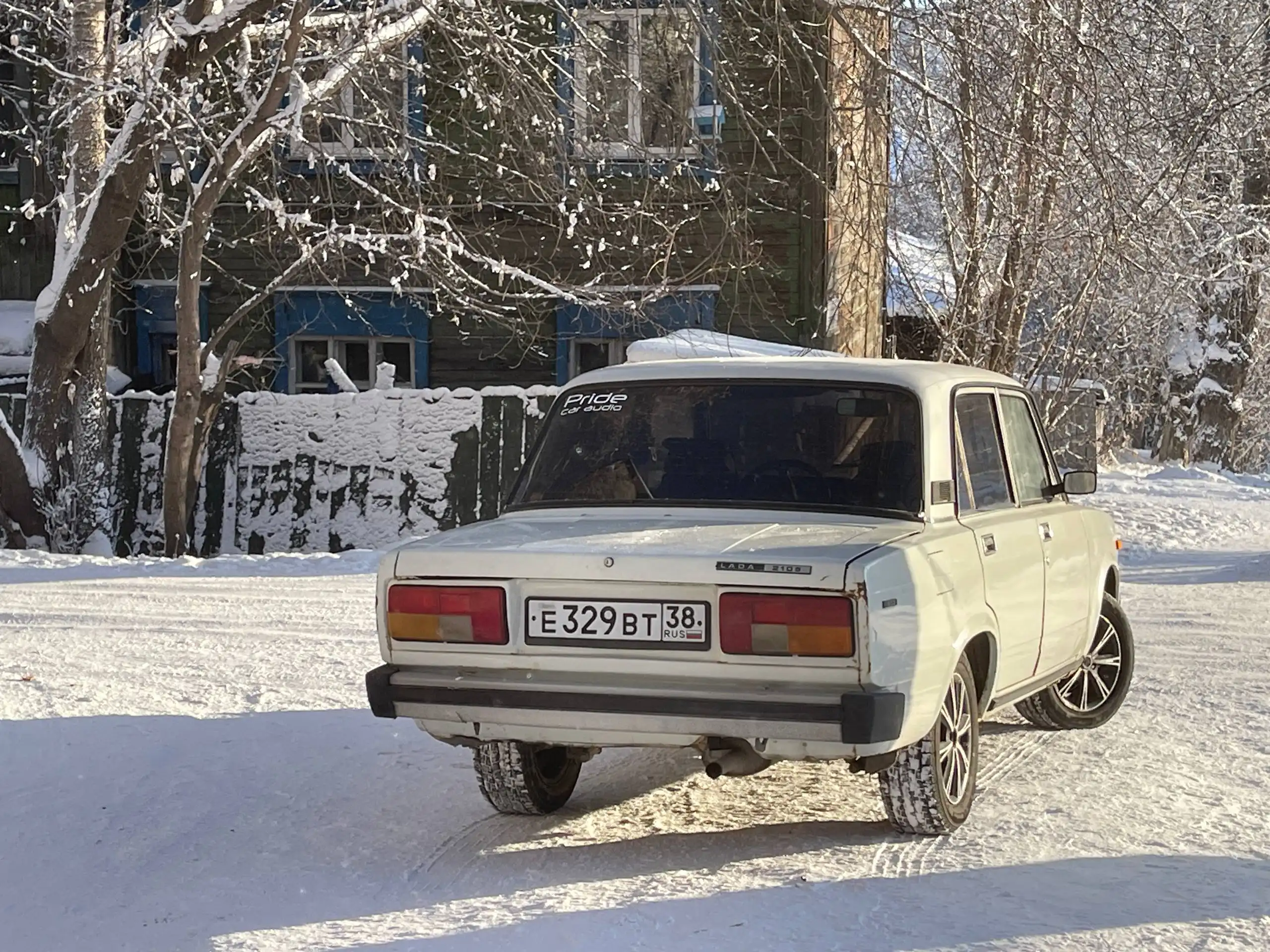 Продам ВАЗ 2105 инжектор на ходу - Легковые автомобили (Авто) в Иркутск